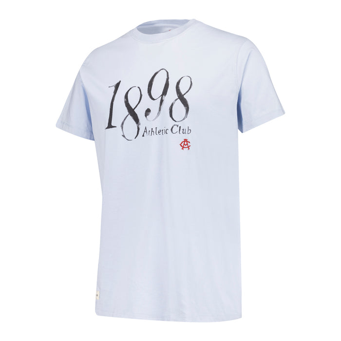 Camiseta de algodón color celeste vista de espaldas