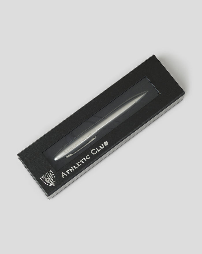 Engraved pen displayed in black box packaging with Athletic Club Bilbao crest.
