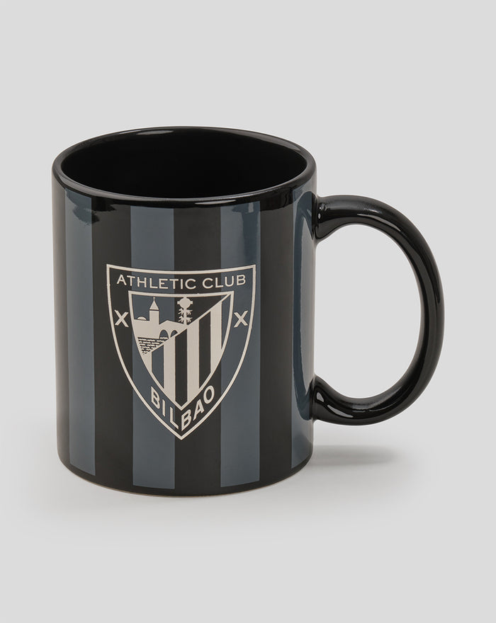Crest Mug Black