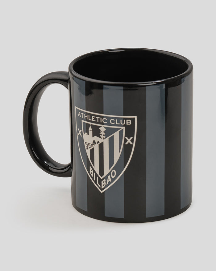 Crest Mug Black