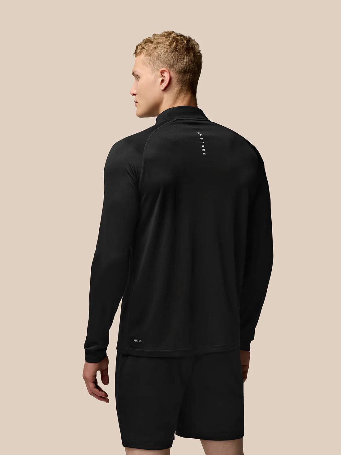 Adaptar el entrenamiento 1/4 zip top - negro