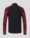 Vista trasera de chaqueta Stadium hombre negra con mangas rojas estampadas